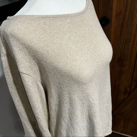 H&M sweater - Picture 5 of 11